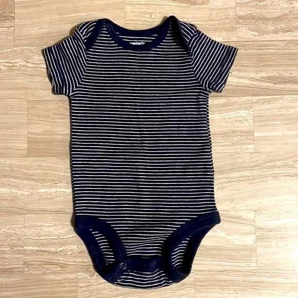 Carter's short sleeve bodysuits- pack of 3 - Picture 4 of 8